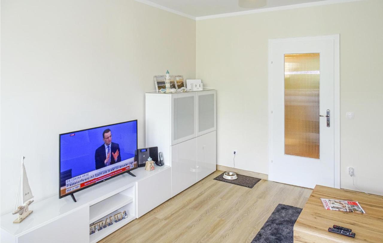 Lovely Apartment In Buesum With Kitchen Exteriér fotografie